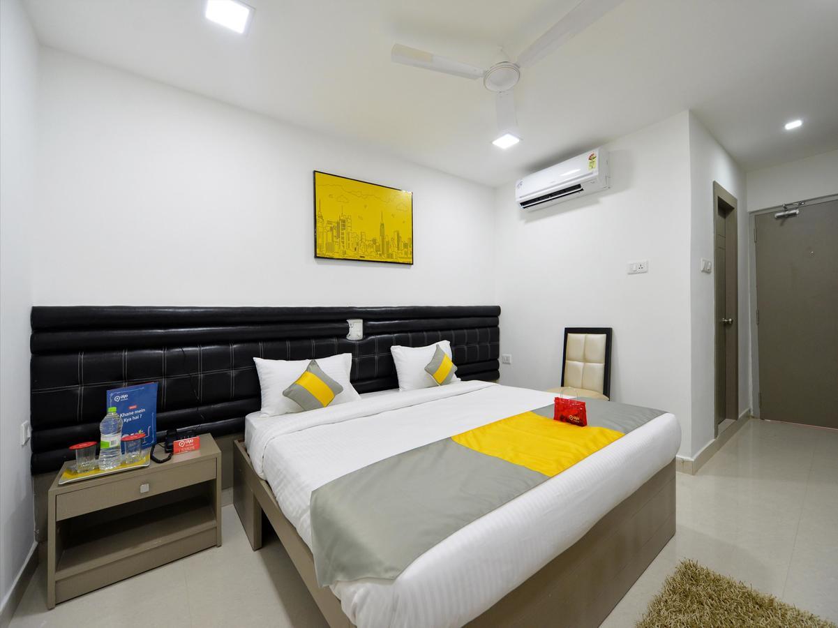 La Riviera Suites Hyderabad Eksteriør billede